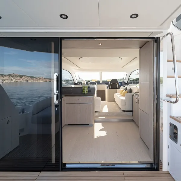 Azimut 53 Fly 'Leeloo' (2025)