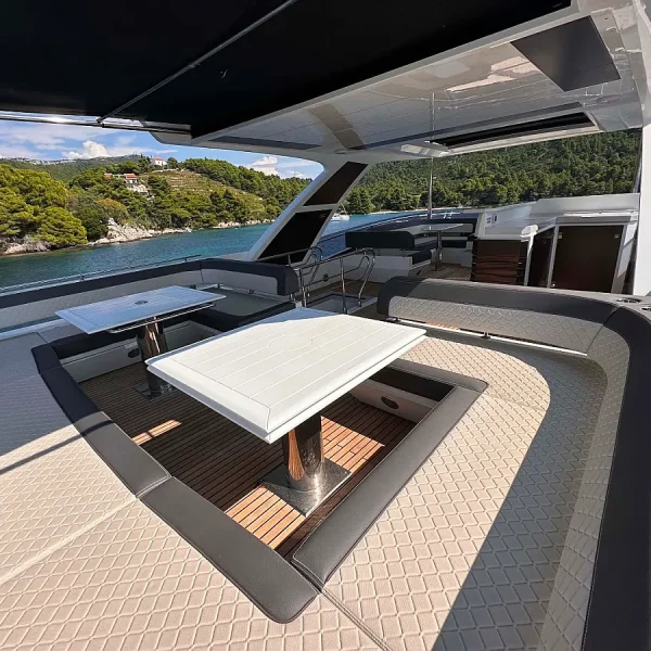 Galeon 680 Fly 'PARADISE' (Skippered Motor Yacht) (7)