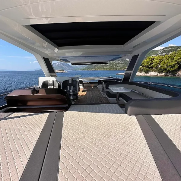 Galeon 680 Fly 'PARADISE' (Skippered Motor Yacht) (8)