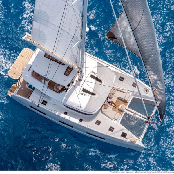 LAGOON 55 featured image